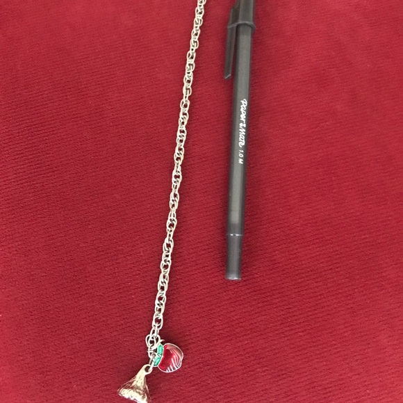 Big Apple 🍎 Cute Bracelet - Picture 3 of 3